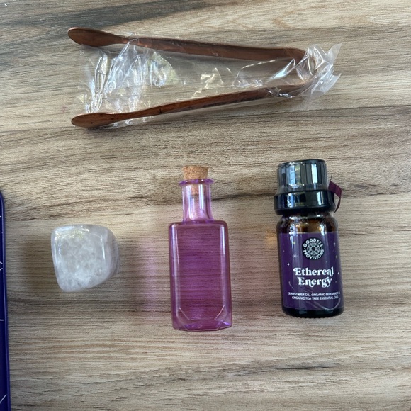 Ritual Kit Box - Picture 5 of 5